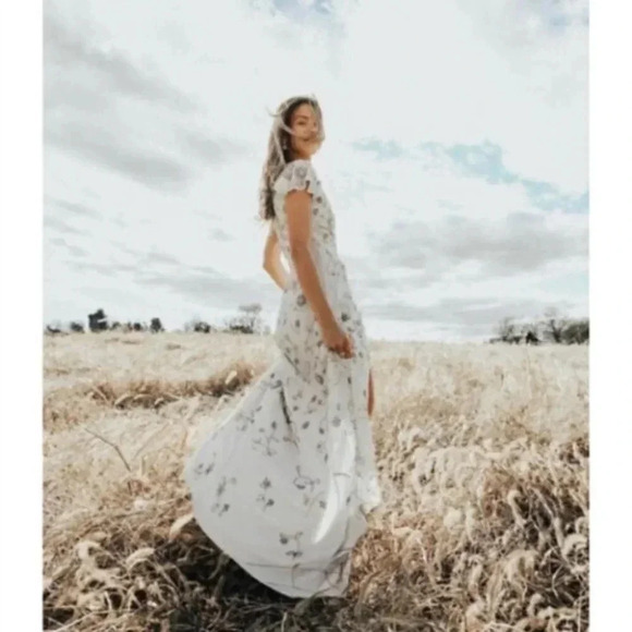 NWT Anthropologie BHLDN Plymouth Maxi Wrap Dress Fog Wedding Beaded Size 4 - Picture 4 of 14